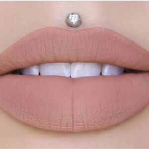 Jeffree Star Liquid Velour Lipstick- Mannequin